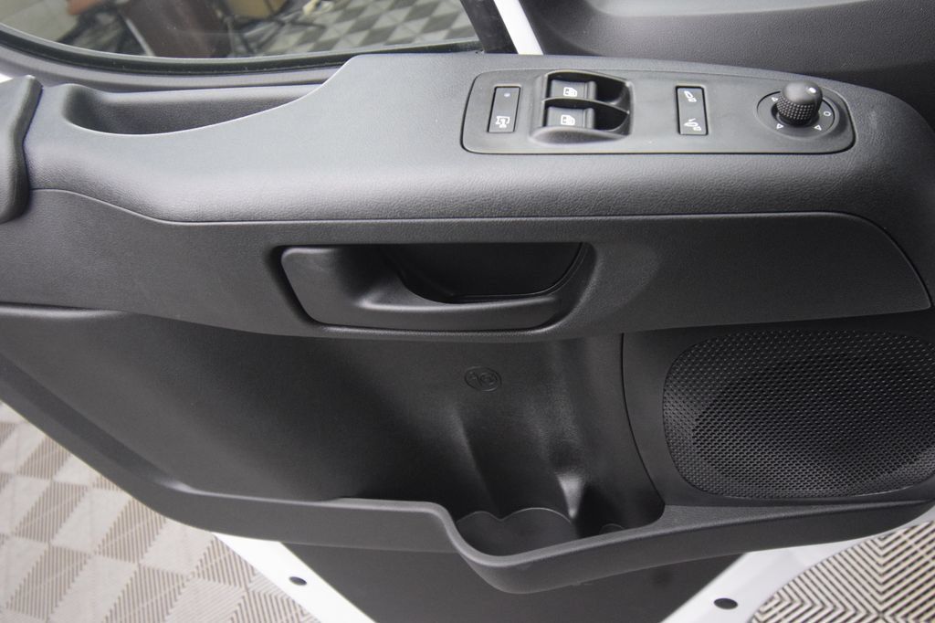 New 2026 RAM ProMaster 2500 w/ Convenience Group FWD image 31