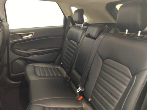 Used 2024 Ford Edge SEL image 18