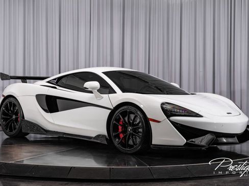 Used 2019 McLaren 570S Coupe image 2