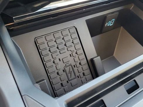 New 2026 Ford F250 Lariat RWD image 19