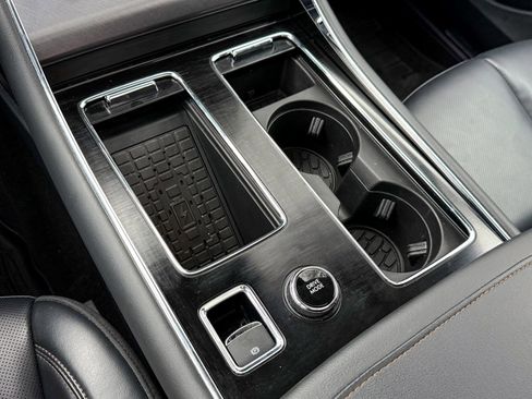 Used 2025 Lincoln Aviator AWD w/ Equipment Group 101A image 30