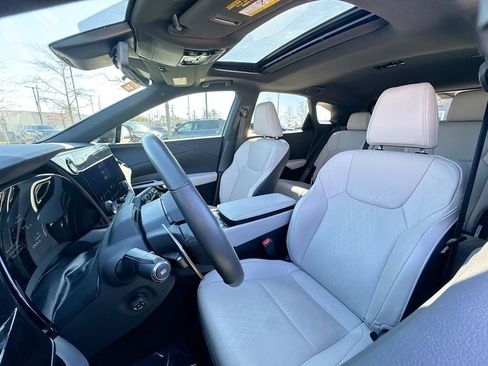 Used 2025 Lexus RX 350 Premium Plus w/ Convenience Package image 11