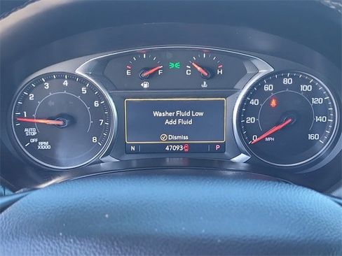 Used 2024 GMC Terrain SLT image 11