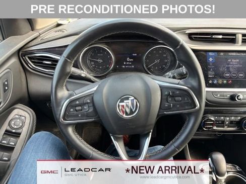 Used 2021 Buick Encore GX Select w/ LPO, Active Lifestyle Package AWD/4WD image 22