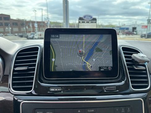 Used 2018 Mercedes-Benz GLE 350 4MATIC image 16