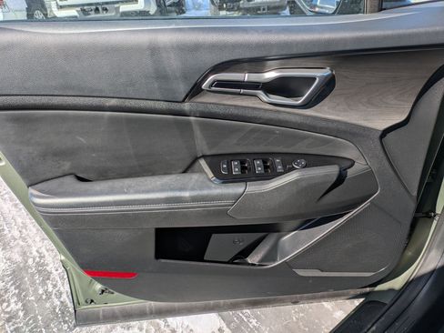 Used 2024 Kia Sportage X-Line w/ X-Line Premium Package image 6