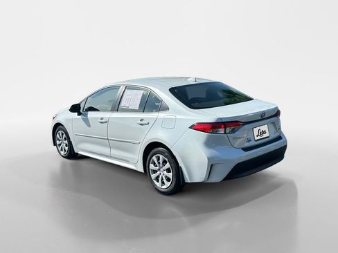 Used 2025 Toyota Corolla LE FWD image 6