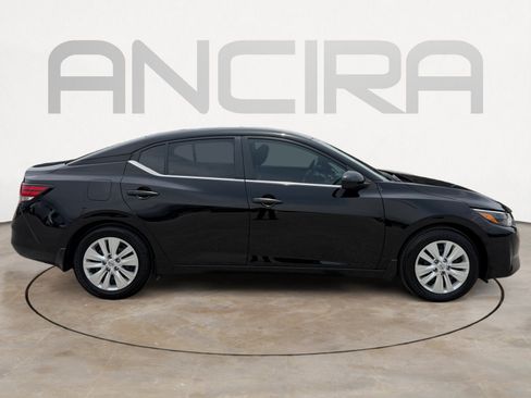 Used 2025 Nissan Sentra S FWD image 12
