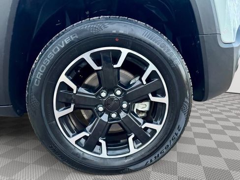 Used 2023 Jeep Renegade Trailhawk AWD/4WD image 32