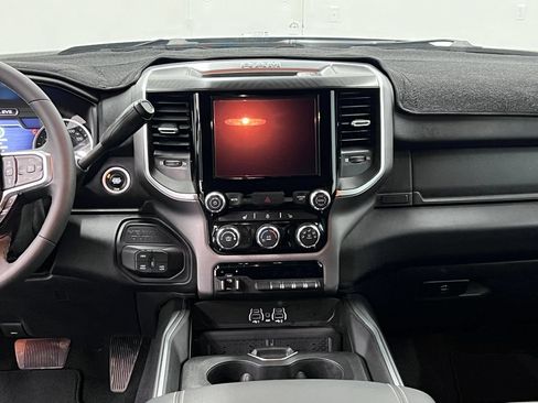 Used 2026 RAM 2500 Big Horn AWD/4WD image 22