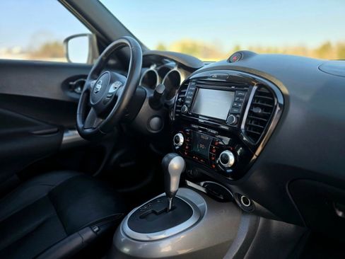 Used 2016 Nissan Juke SL image 22