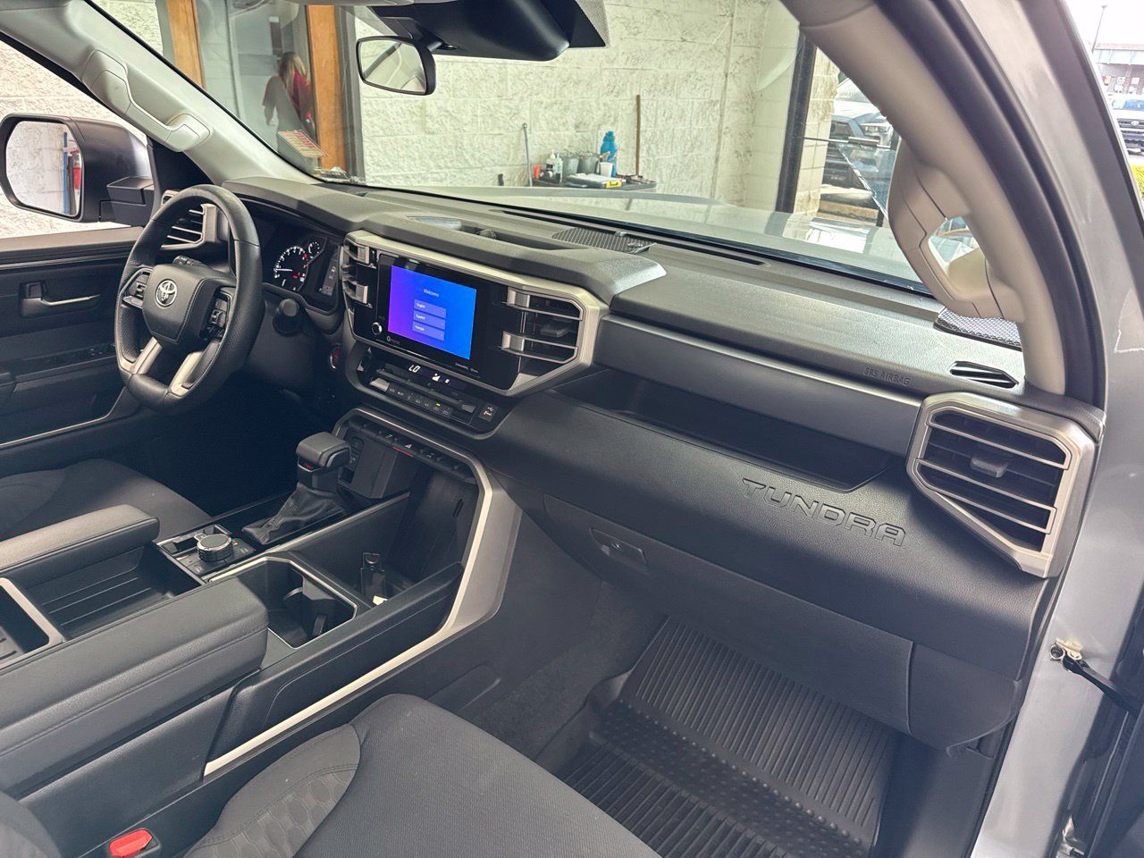 Used 2022 Toyota Tundra SR5 w/ TRD Off-Road Package AWD/4WD image 48
