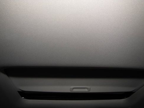 Certified 2024 Honda HR-V EX-L image 16