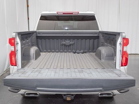 Used 2022 Chevrolet Silverado 1500 RST AWD/4WD image 4