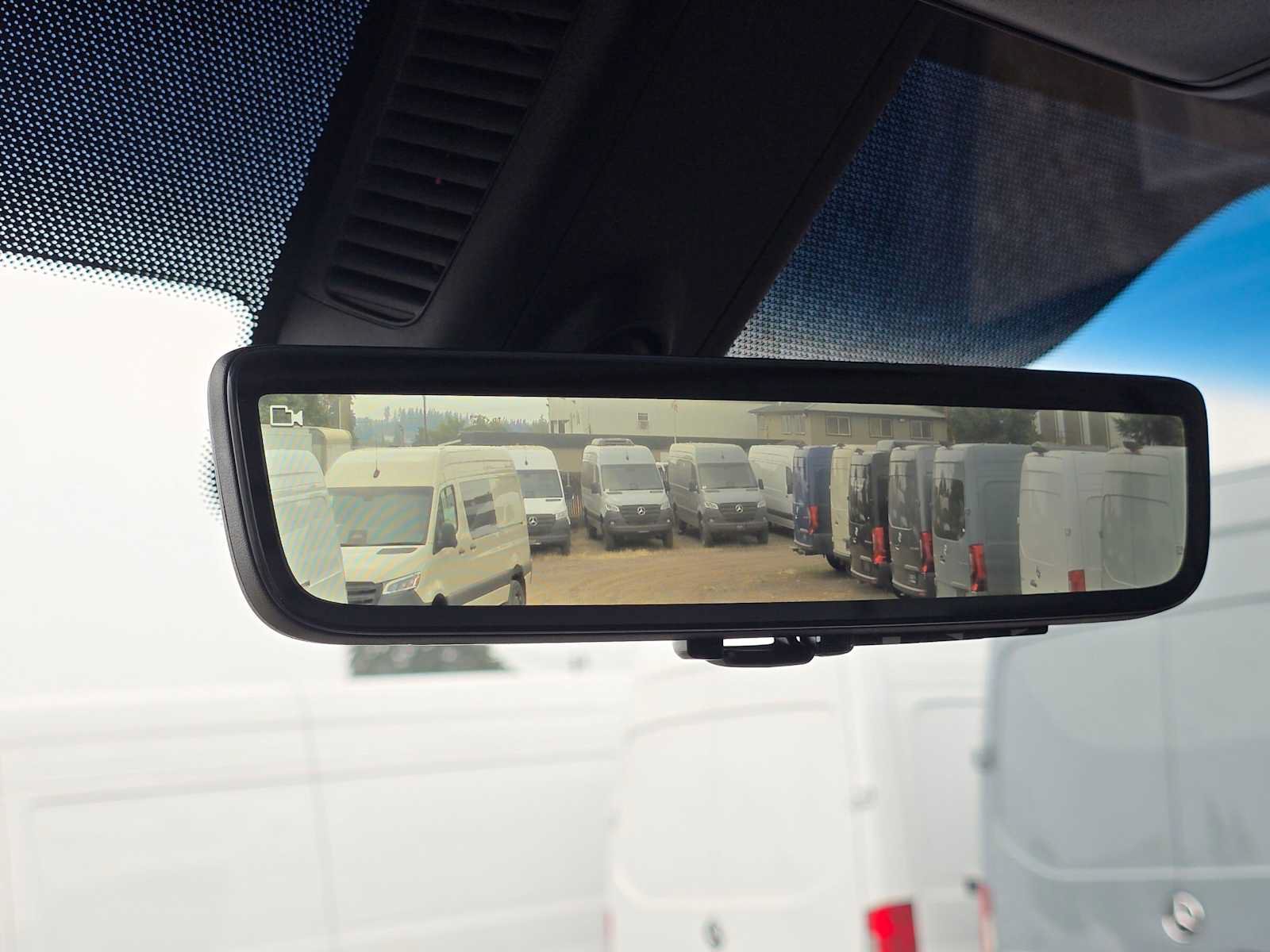 Used 2026 Mercedes-Benz Sprinter 2500 image 35