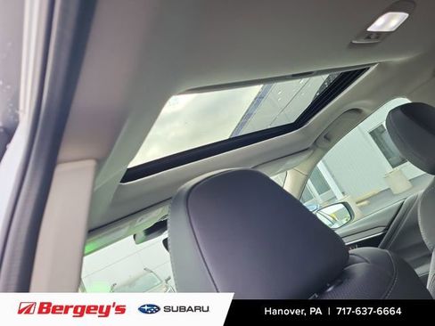 Certified 2025 Subaru Outback Limited image 20