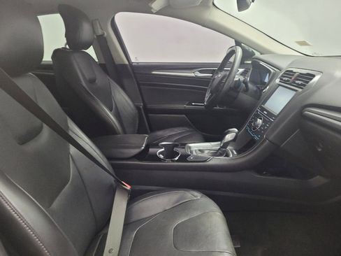Used 2014 Ford Fusion Titanium FWD image 21