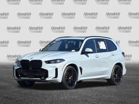 Used 2024 BMW X5 xDrive40i w/ M Sport Package AWD/4WD image 9