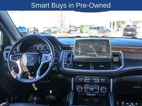 Used 2021 Chevrolet Tahoe Z71 w/ Luxury Package image 16