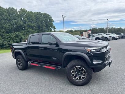 Used 2024 Chevrolet Colorado ZR2 w/ Technology Package