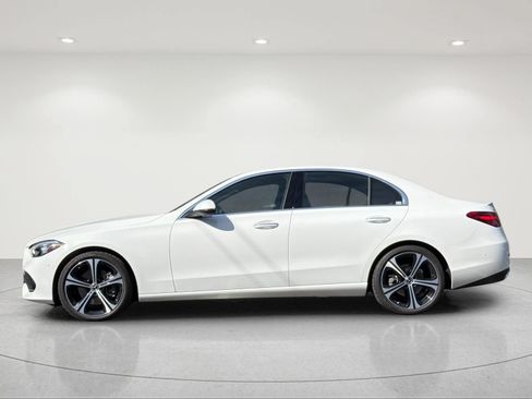 Used 2026 Mercedes-Benz C 300 Sedan image 2
