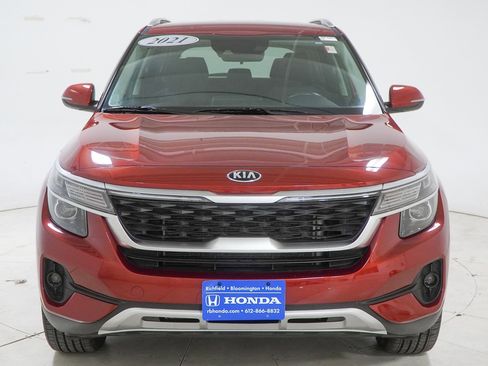 Used 2021 Kia Seltos S image 3