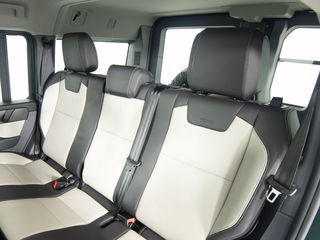 Used 2024 INEOS Grenadier Station Wagon AWD/4WD image 36