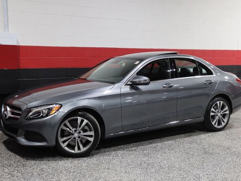Used 2017 Mercedes-Benz C 300 4MATIC Sedan image 18