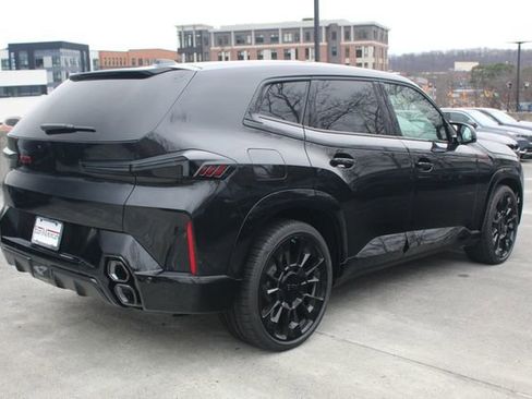 New 2026 BMW XM Label Red image 9