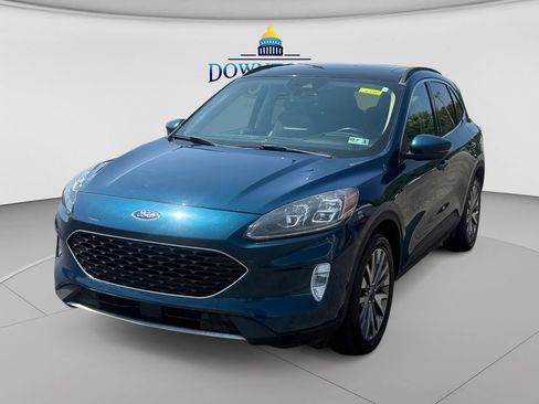 Used 2020 Ford Escape Titanium w/ Titanium Premium Package 2.0 AWD/4WD image 7