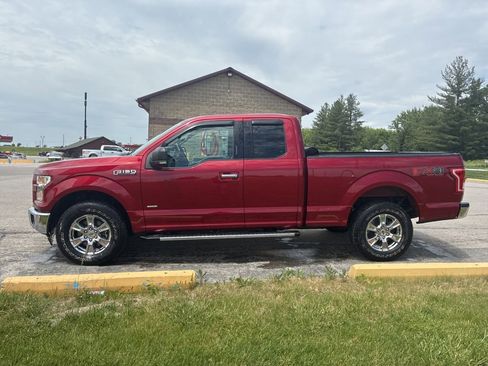 Used 2017 Ford F150 XLT w/ Equipment Group 302A Luxury AWD/4WD image 4