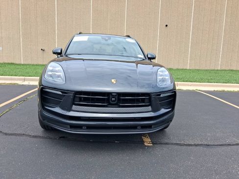 Certified 2026 Porsche Macan AWD/4WD image 24