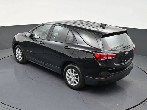 Used 2024 Chevrolet Equinox LS w/ Driver Confidence II Package FWD image 11
