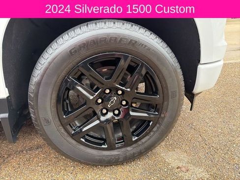 Certified 2024 Chevrolet Silverado 1500 Custom w/ LPO, Dark Essentials Package image 2