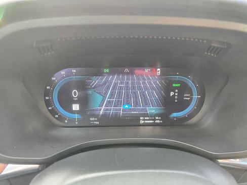 Used 2023 Volvo XC60 T8 Plus image 28