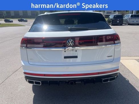 New 2026 Volkswagen Atlas Cross Sport SEL Premium R-Line image 4