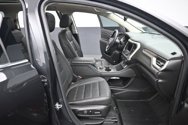 Used 2020 GMC Acadia Denali AWD/4WD image 30
