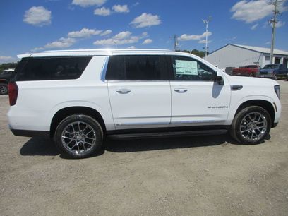 New 2026 GMC Yukon XL Elevation w/ Elevation Premium Package