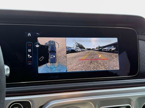 Used 2025 Mercedes-Benz G 63 AMG 4MATIC image 25