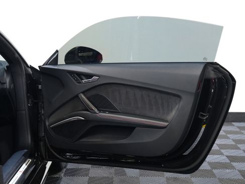 Used 2019 Audi TT RS w/ Technology Package image 23