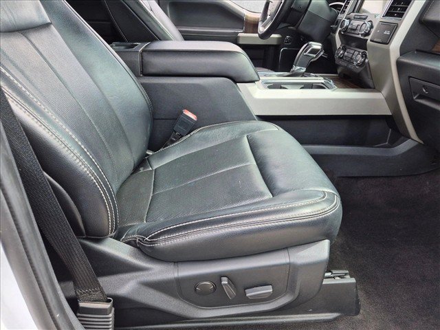 Used 2020 Ford F150 Lariat RWD image 19