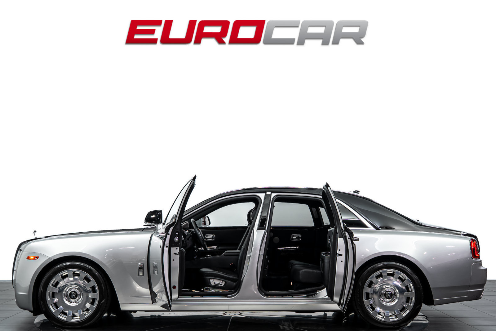 Used 2014 Rolls-Royce Ghost RWD image 3