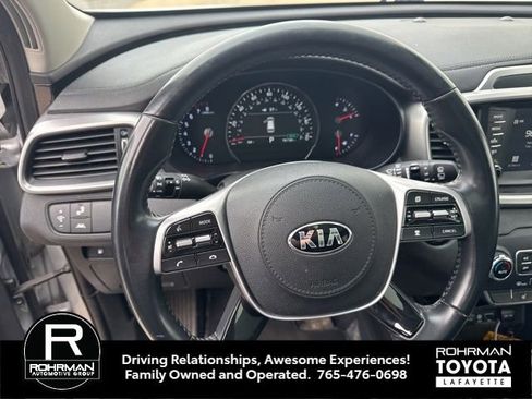 Used 2020 Kia Sorento EX image 5