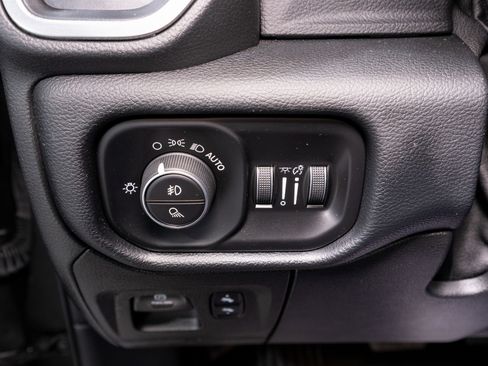 Used 2021 RAM 1500 Laramie w/ Sport Appearance Package image 32