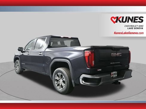 Used 2024 GMC Sierra 1500 SLT AWD/4WD image 9
