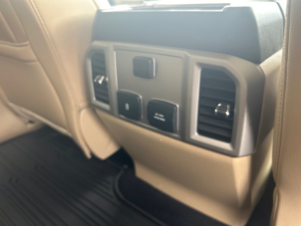 Used 2021 Ford F250 Lariat w/ Chrome Package AWD/4WD image 19