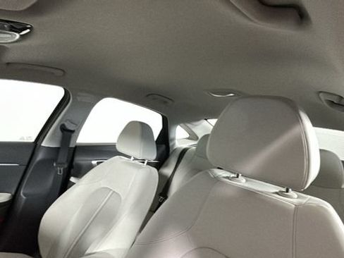 Certified 2026 Hyundai Sonata SE FWD image 12