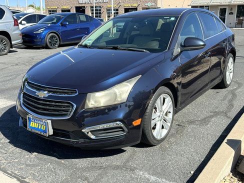 Used 2015 Chevrolet Cruze LTZ FWD image 7