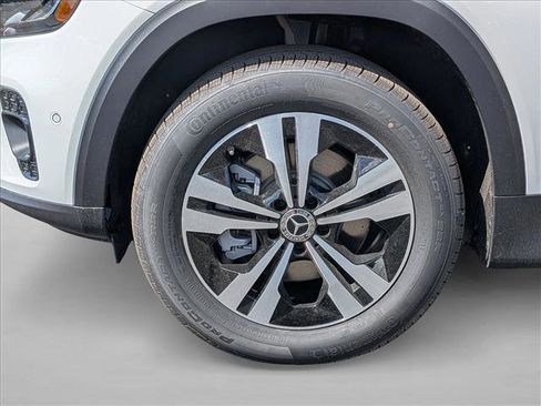 New 2026 Mercedes-Benz GLB 250 4MATIC image 10