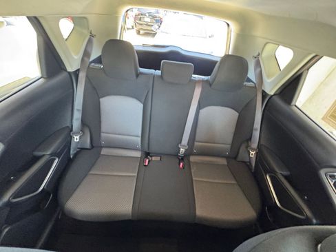 Used 2025 Kia Soul LX w/ LX Technology Package FWD image 36